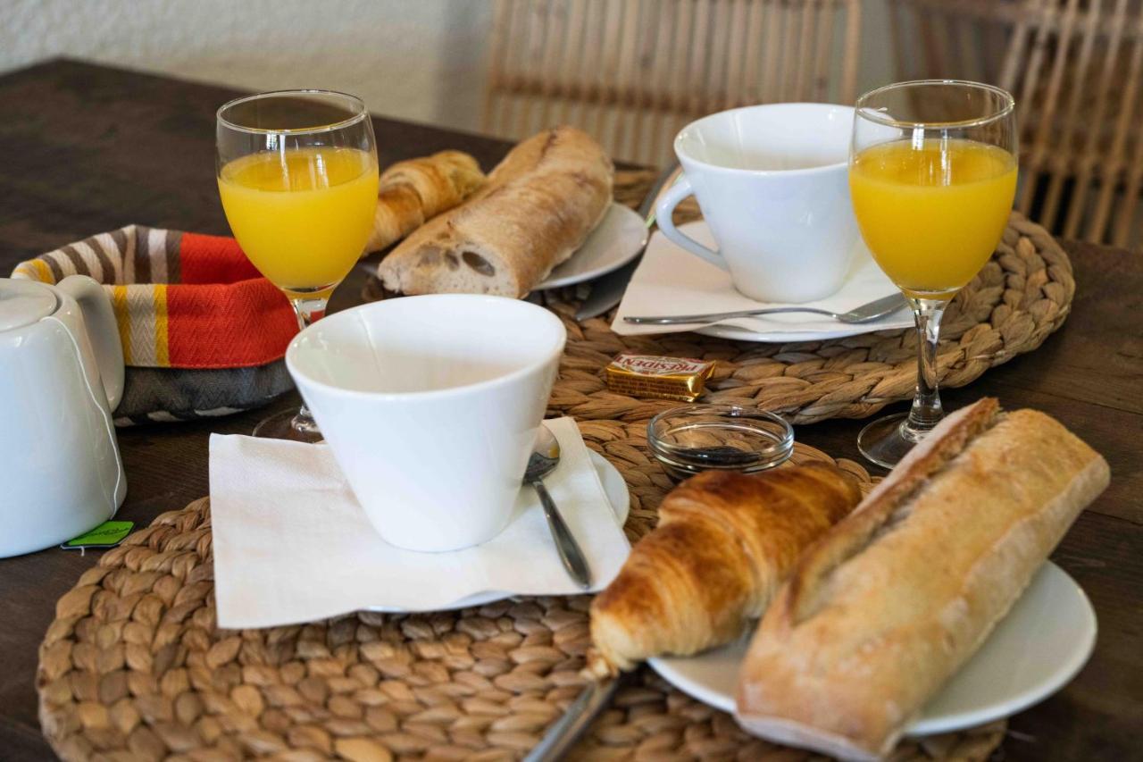 Hotel Val Flores Logis ビアリッツ エクステリア 写真