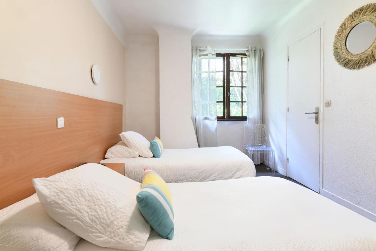 Hotel Val Flores Logis ビアリッツ エクステリア 写真