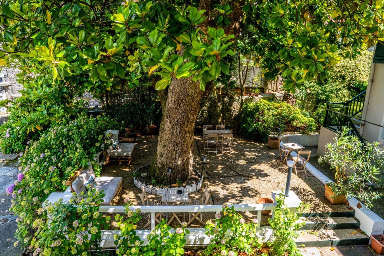 Hotel Val Flores Logis ビアリッツ エクステリア 写真