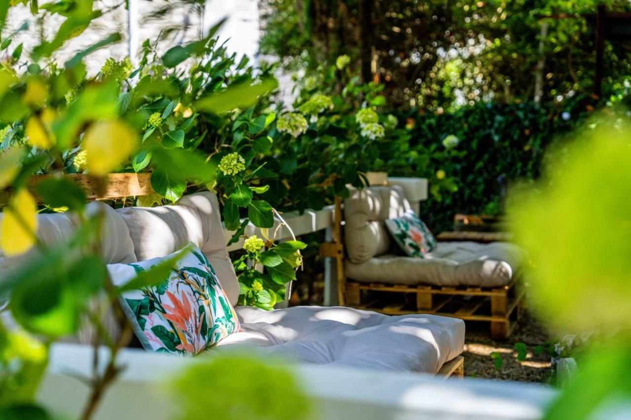 Hotel Val Flores Logis ビアリッツ エクステリア 写真