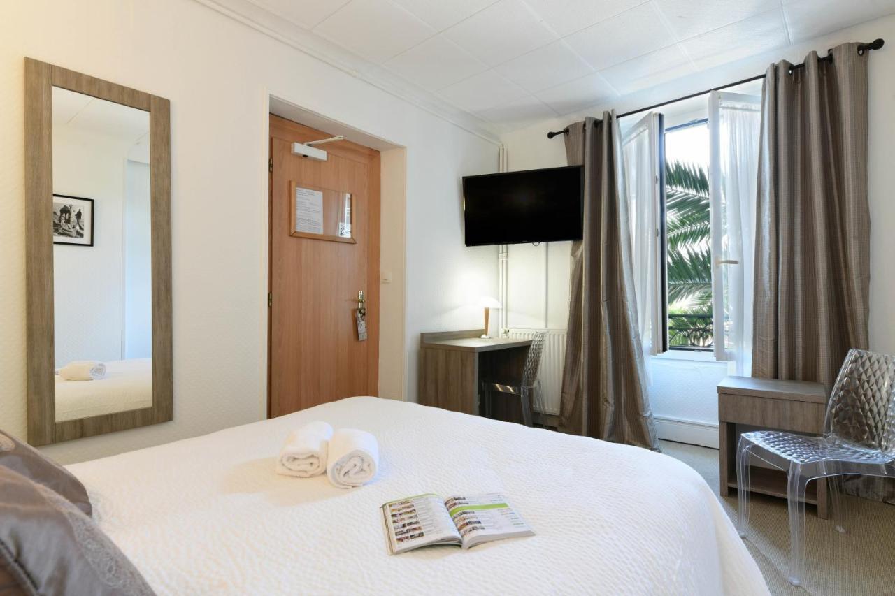 Hotel Val Flores Logis ビアリッツ エクステリア 写真