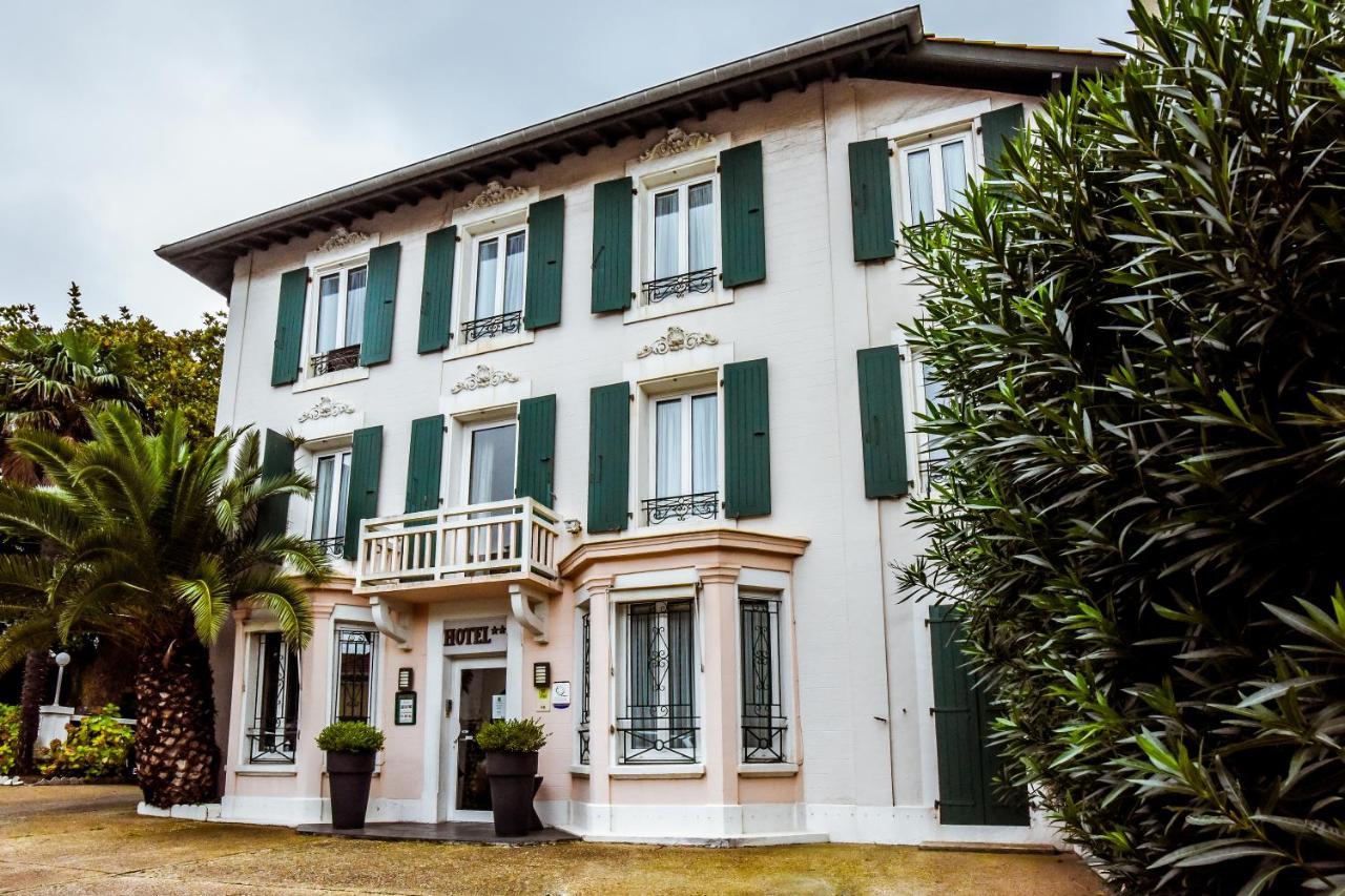 Hotel Val Flores Logis ビアリッツ エクステリア 写真